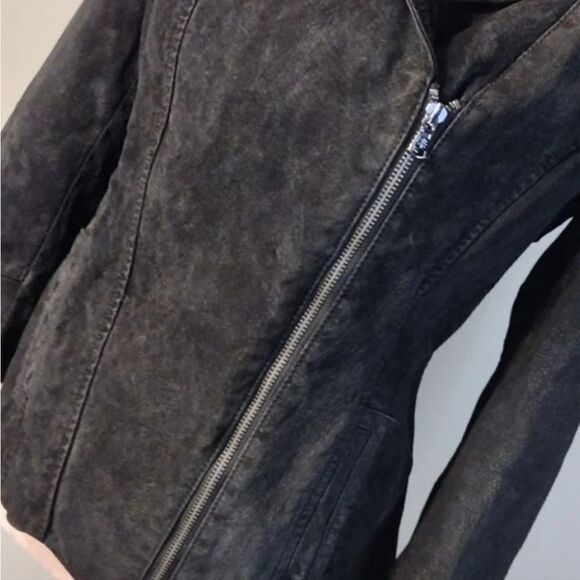 Isaac Mizrahi Black Leather Diagonal Zip Fitted Moto Grunge Jacket Size 4 - Picture 3 of 16